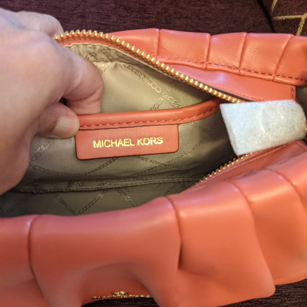 Michael kors Hannah small convertible clutch - Picture 13 of 16